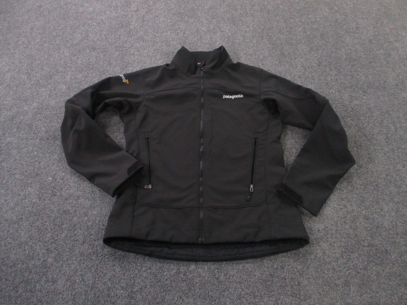 Patagonia Jacket Womens S Black Softshell Camping Outdoors Hiking Track 93395