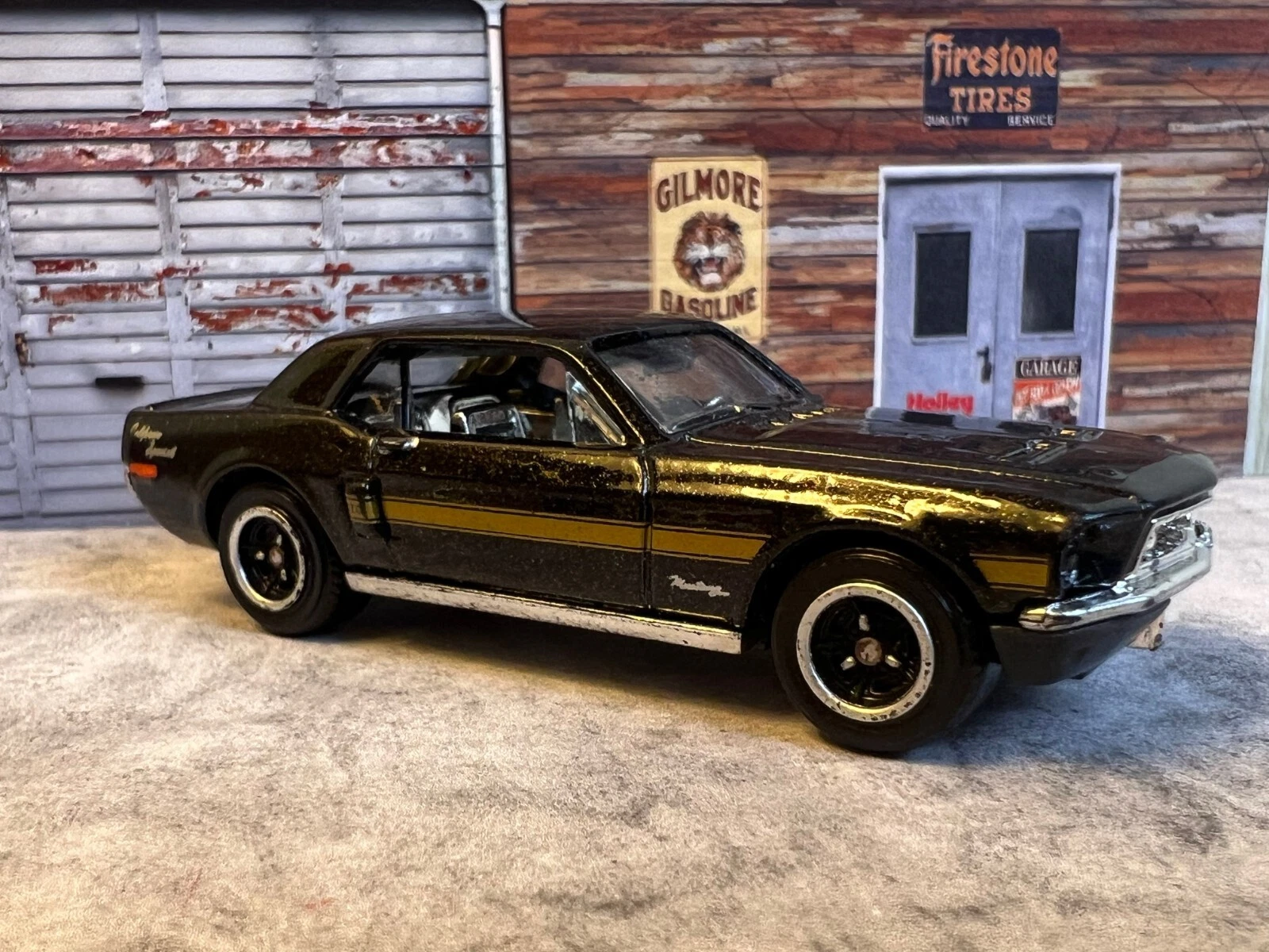 matchbox ford mustang com listras douradas c4 
