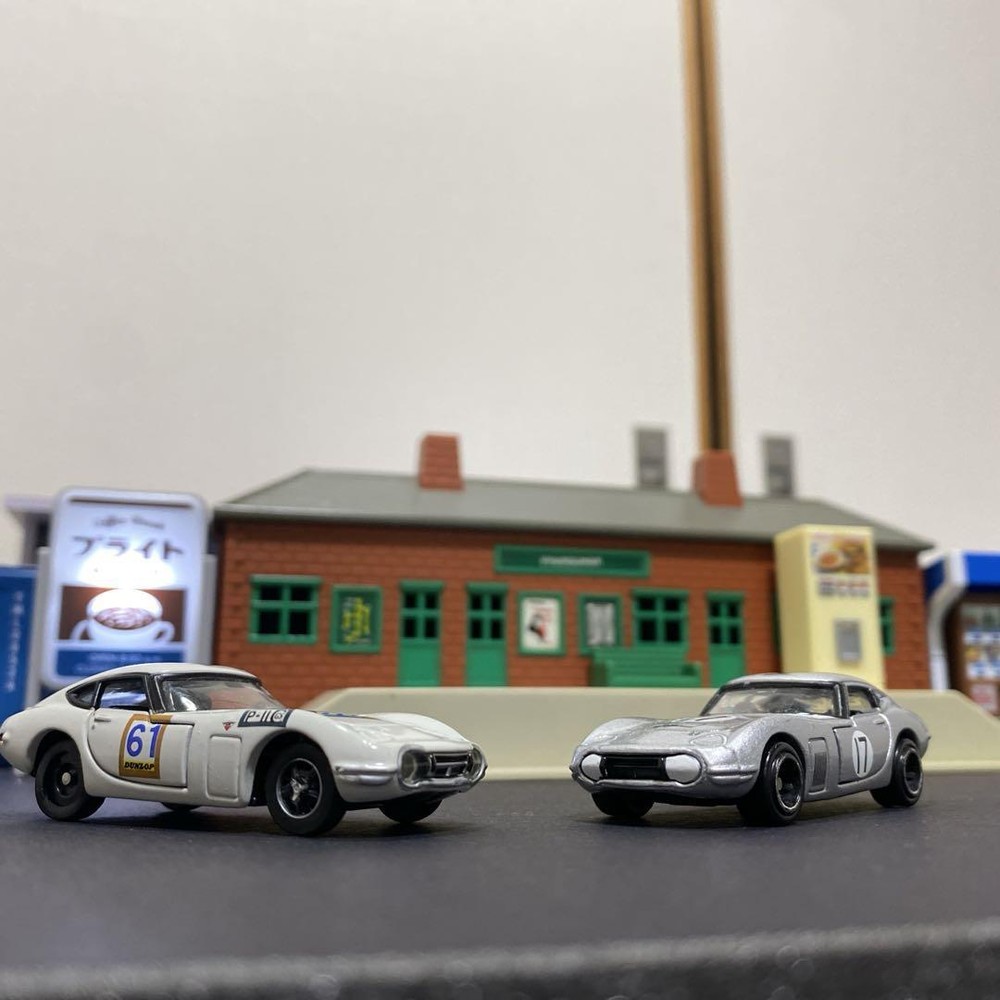 Tomica Toyota 2000Gt 2 Car Set