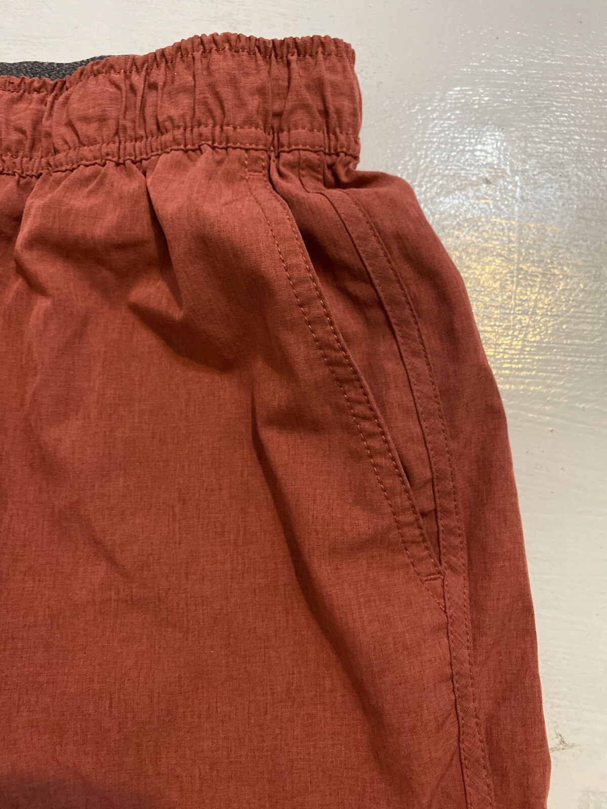 Men’s Vuori Polyester Blend Drawstring Athletic O… - image 7