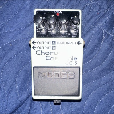 Boss CE-5 Chorus Ensemble Analog Chorus Pedal for Electric Guitar