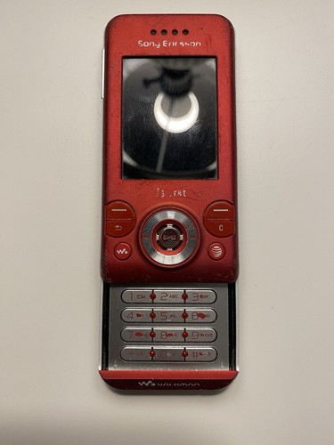 Sony Ericsson Walkman W580i Red/Silver Walkman AT&T (no Power Cable) -READ
