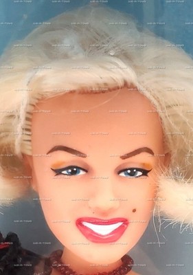 マリリン・モンロー コレクターシリーズ No.2 スパークル スーパースター ド Marilyn Monroe Collector Series No. 2 Sparkle Superstar Doll 1993