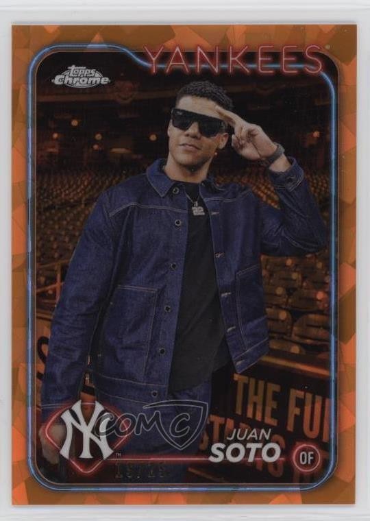 2024 Topps Chrome Sapphire Edition Image Variation Gold /50 Juan Soto #50