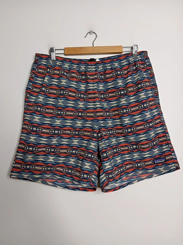 Patagonia Baggies Shorts Mens L Large Geometric  Swim Trunks Boardshorts
