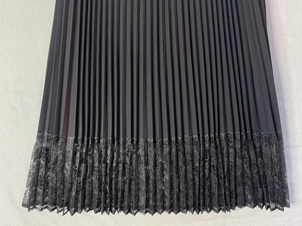 Apostrophe Stretch Pleated Skirt Size 12 Small Pleat with Lace Hem - Image 3 of 4