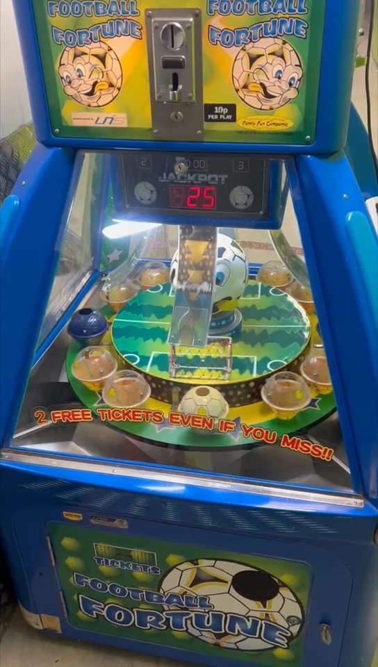 Football Fortunes Arcade Skill Machine + Music - Image 2 of 4