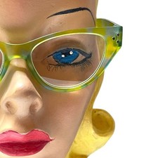 Betsey Johnson 2.00 Reading Glasses Readers Cat Eye Translucent Green Yellow