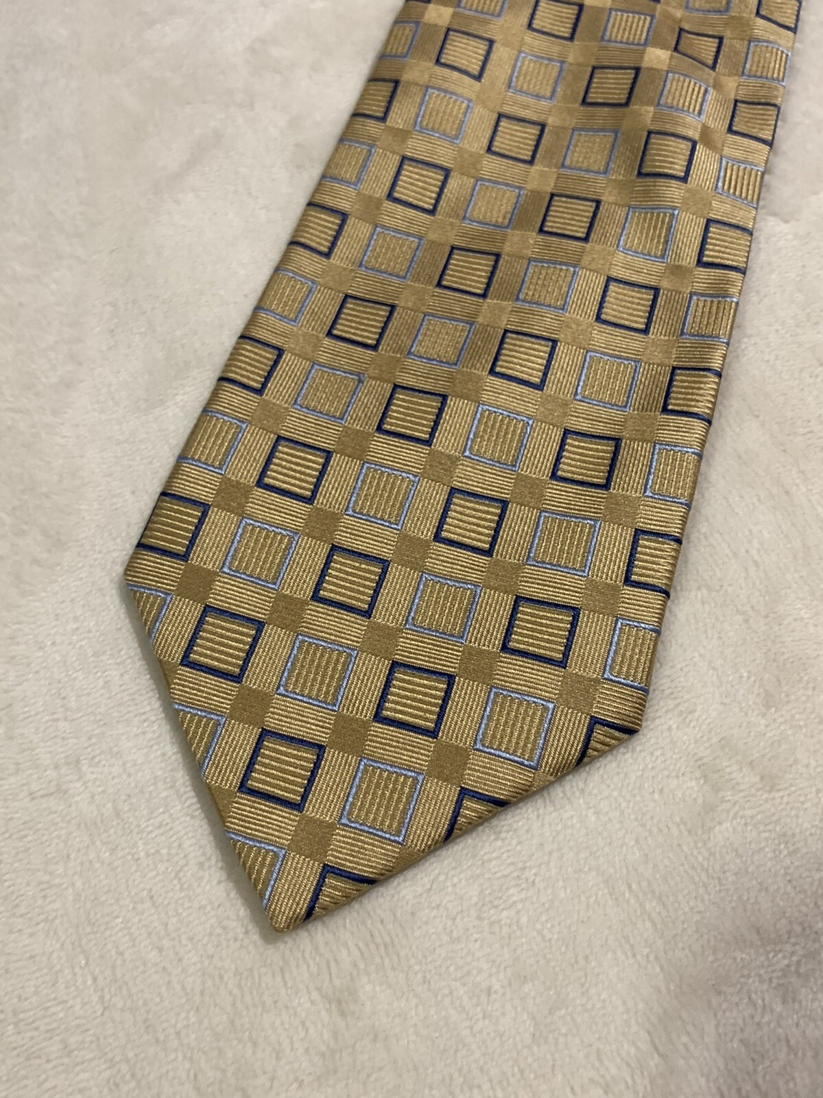 Nautica Necktie Tie Neckwear Golden Yellow Square Pattern 58”x4” Great Condition