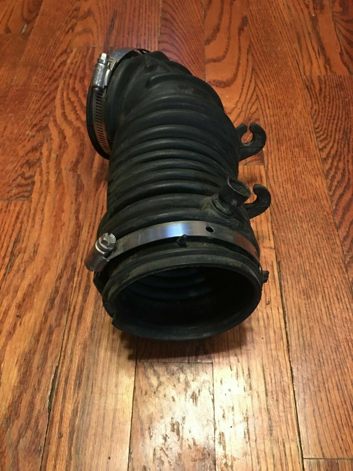 Air Tube Resonator Air Hose Intake 4.3L 25173861 Fits 01 02 GMC S15