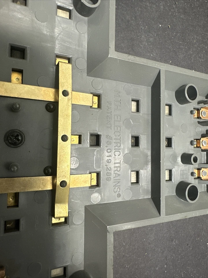 Railking By MTH O Scale 90 Degree Crossover Track - Image 4 of 4