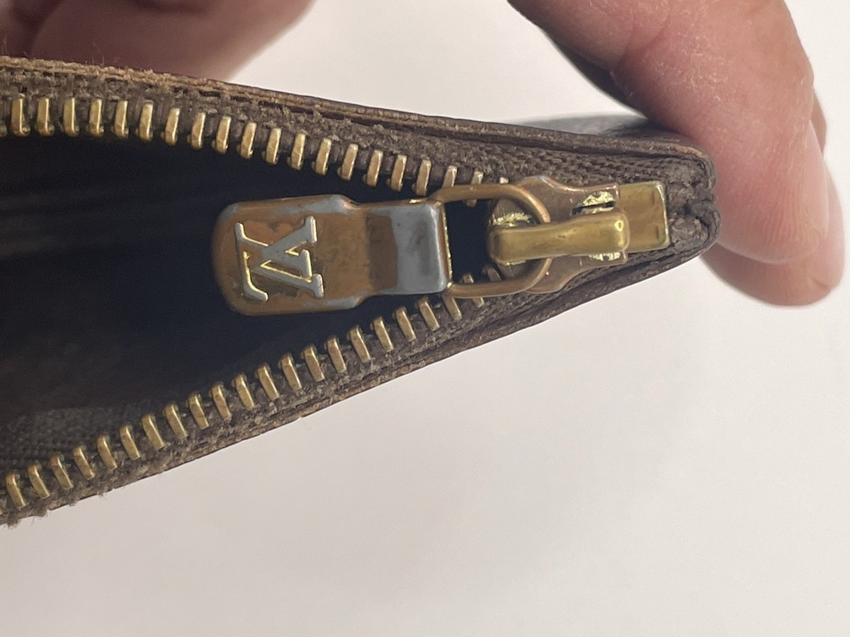 Louis Vuitton Pochette Cles キーポーチ Louis Vuitton Multicolor Cles Key Pouch White – DAC