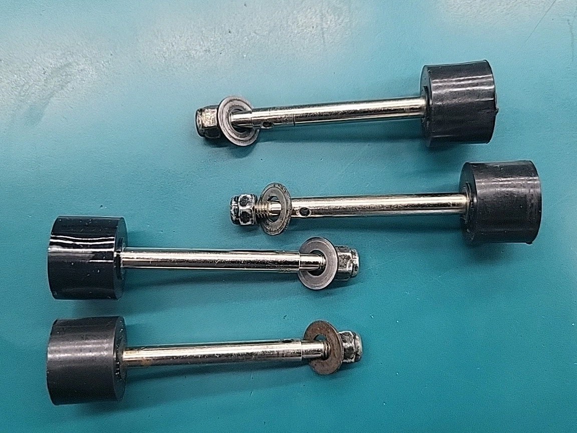 Vintage Kyosho USA-1 Axles for Electric kit 1990s RC Parts