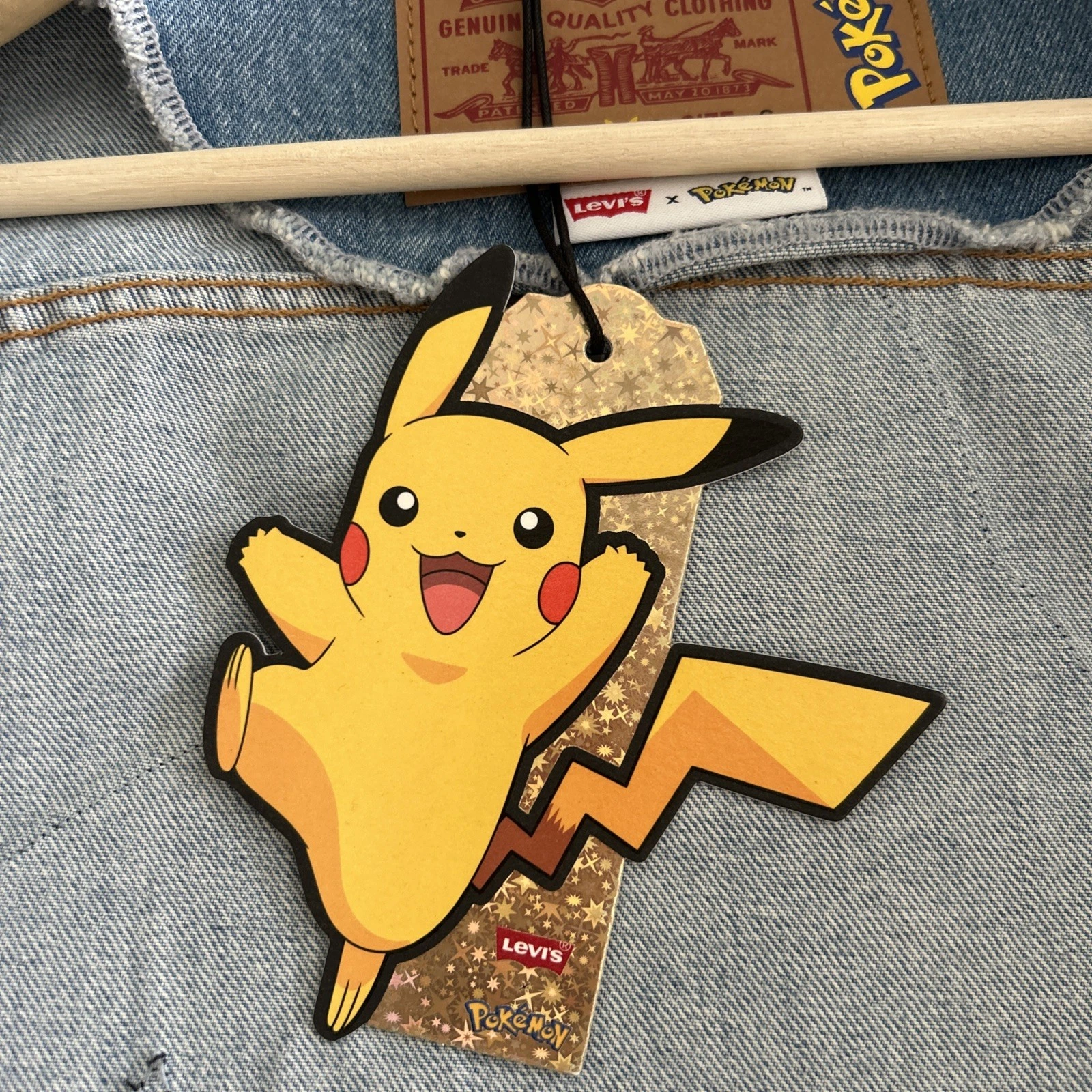 Levi's x Pokemon 25th Anniversary Pikachu Trucker Jacket Men’s Size Small - product detail image 3