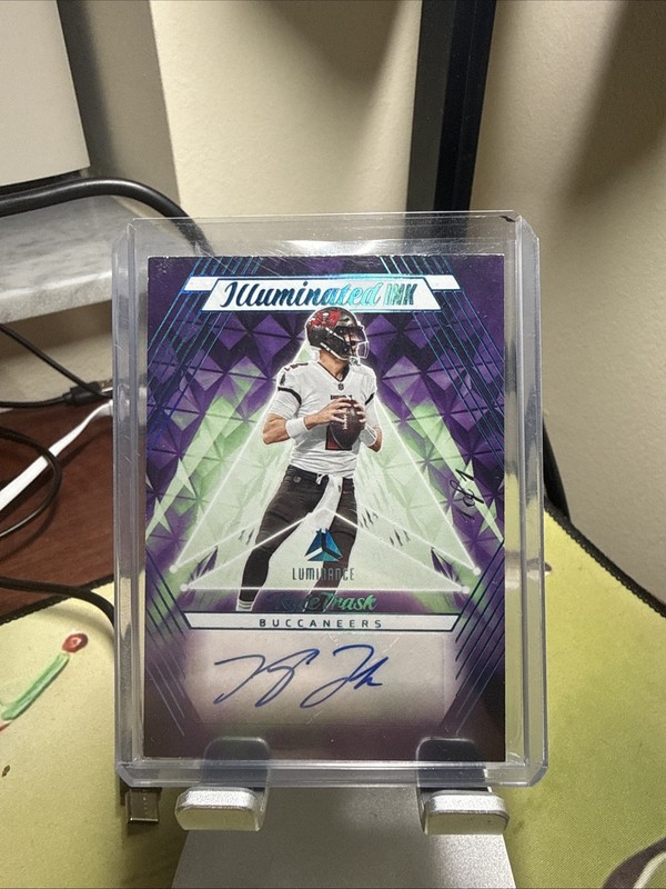 1/1 Kyle Trask Illuminated Ink 2023 Luminance Football Auto Buccaneers