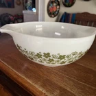 PYREX CRAZY DAISY 443   2 1/2 QUART BOWL    GREAT USED COND