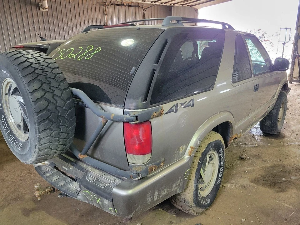 Cuarto de vidrio para pasajeros 2 puertas delanteras para 95-05 Blazer S10/Jimmy S15 2064794 Foto 4 de 4