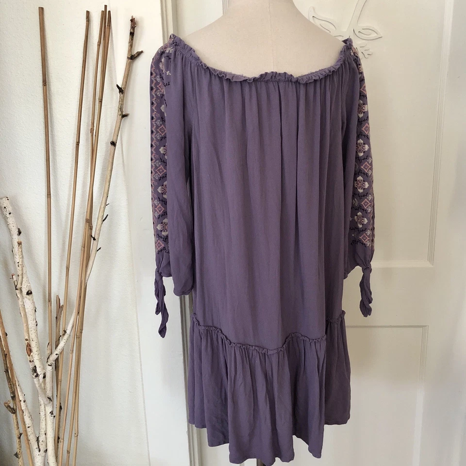 Womens Hippie Boho Embroiderd Off Shoulder Tunic Dress XXL/2X Purple Ruffle Hem - Image 4 of 4