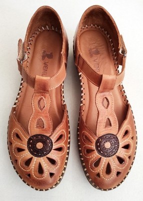 Hochwertige Damen-Ledersandale Marke Venus ''Brandy'' Lederfußbett Gr. 40 NEU