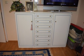 ma56# Aus Nachlass: Highboard 2türig 7 Schubladen mit Inhalt Kleidung Wäsche