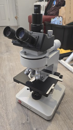 Leitz Dialux 20 Microscope w 102Z 12V100W Halogen Lamp-House and 4 Objectives