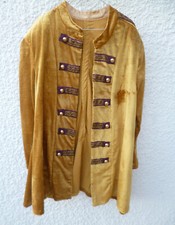 Véritable costume de théatre, tissus de qualité, finitions de couturière