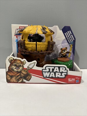 Star Wars Galactic Heroes Endor Adventure with Wicket Action Figure Retired NEW