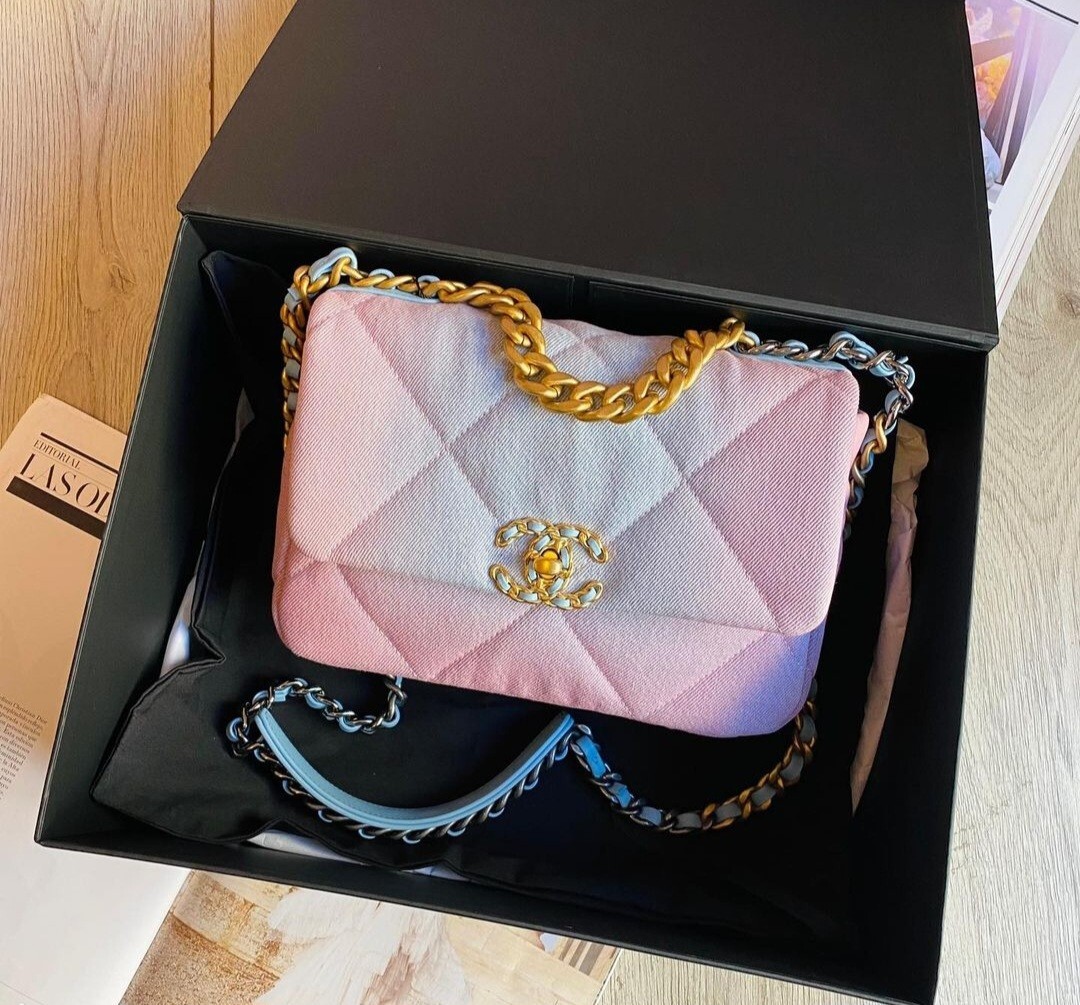 Chanel 19 24C 2Way Shoulder Bag Gradation Denim Special