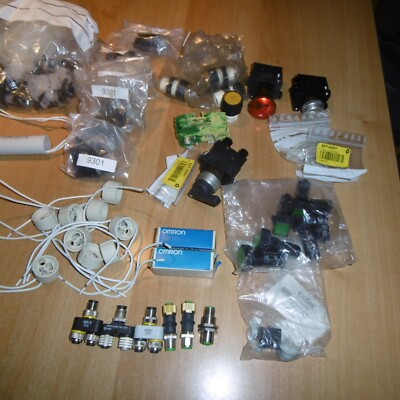 Stecker , Schalter , Taster -  Siemens , Omron usw.  - großer Posten
