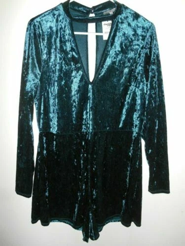 Roupas femininas Charlotte Russe Veludo para mulheres