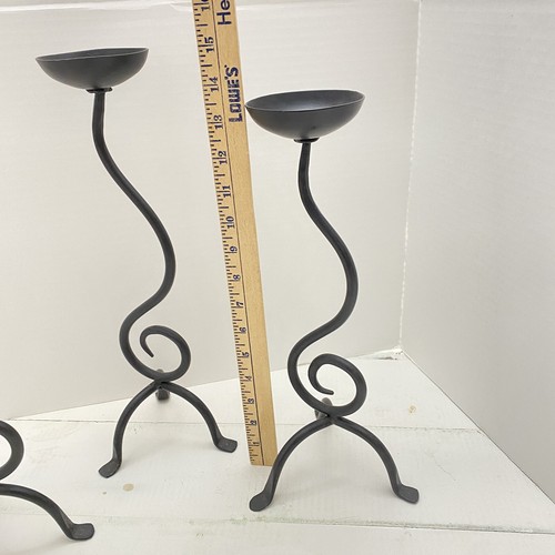 Set of Three Double Curl Black Metal Candle Holders Home Decor - Picture 5 of 9