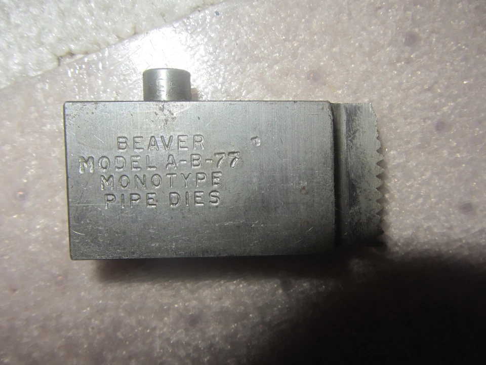 Toledo Beaver 1 1/2 "  Model A - B - 77 Mono Type Pipe Threader Dies 4 NEW - Image 3 of 4