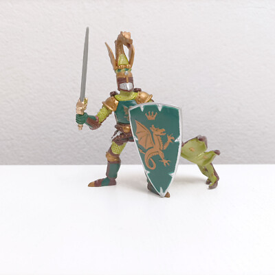 Papo The Green Knight PVC Figure 39922.  2007 Great Condition.