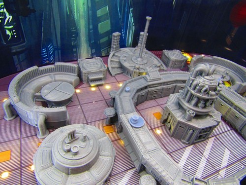 36pc Sci Fi Modular Bar Night Club Scenery Terrain Set 3D Printed Model 28/32mm - Picture 5 of 10