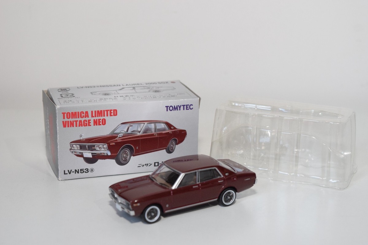 トミカ NISSAN LAUREL 2000 SGX トミカ NISSAN LAUREL 2000 SGX Tomica NISSAN LAUREL 2000 SGX