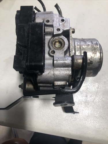 2000 ACURA TL ABS ANTI LOCK BRAKE PART ASSEMBLY 3.2 FITS 2000-2004 - Picture 2 of 4