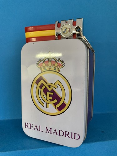REAL MADRID CAJA LATA & KEYRING