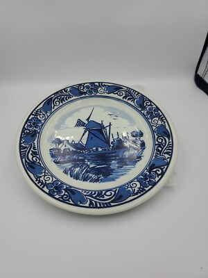 Vintage delft blauw hand painted blue and white holland Plate 6 inch dia.
