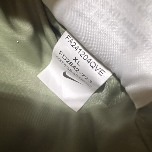 Kids XL Nike Therma-FIT Repel Puffer Hooded Winter Parka Jacket Gold FD2842-723 - Picture 15 of 24