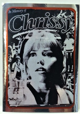 Panini Stranger Things 2 Sticker H10 Foil In Memory of Chrissy