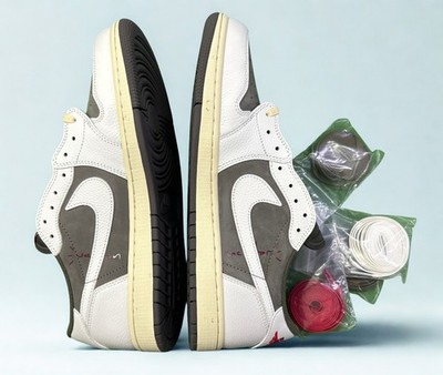 Reverse Mocha size 12 Brand New Mint Condition