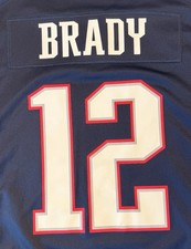 Preços baixos em Tom Brady Camisas de fãs da NFL Azul | eBay