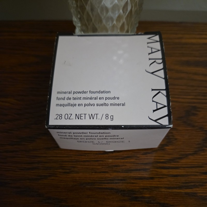 Mary Kay Mineral Powder Foundation Bronze 1 New In Box #040990 0.28 oz