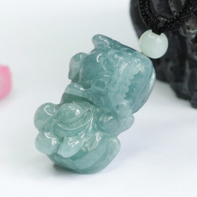 Blue Jade China Style PiXiu Pendant FengShui Wealth Lucky Aumulet Gift 蓝水霸王貔貅