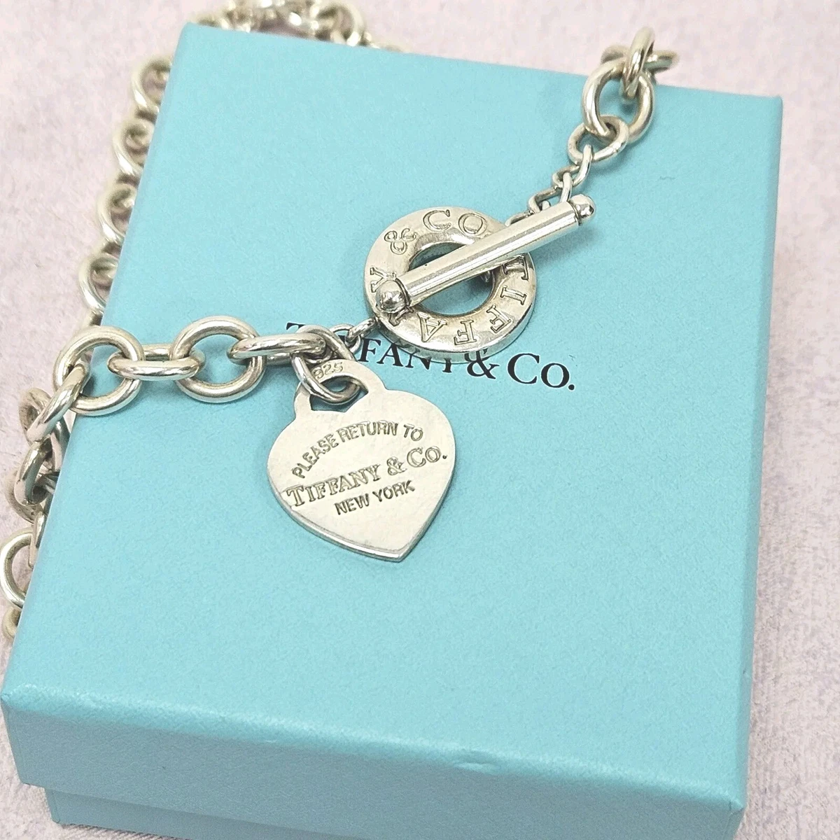 TIFFANY & CO. Return to Tiffany Oval Tag Necklace 15