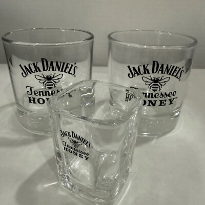 Jack Daniels Tennessee Honey on the Rocks Bee Bottom Whiskey 2 Glasses + 1 Shot