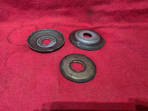 68-75 Air cooled Volkswagen Alternator Assembly. Pulley, Nut, and Fan. (2605A) - Picture 5 of 5
