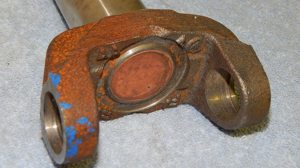 Ford Thunderbird Mercury Cougar 1994 97 4,6 L 3,8 L canesú de eje de transmisión automático nuevo en stock Foto 4 de 4