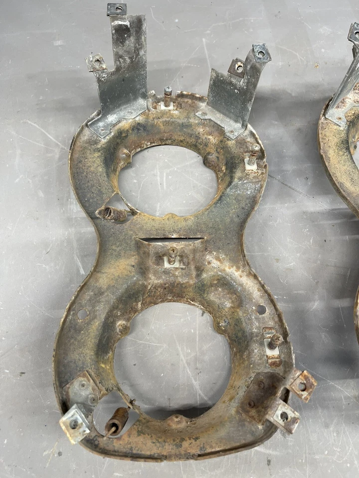 Ford Galaxie 1967 soporte montaje faros soportes cucharones montaje equipo original Foto 3 de 4