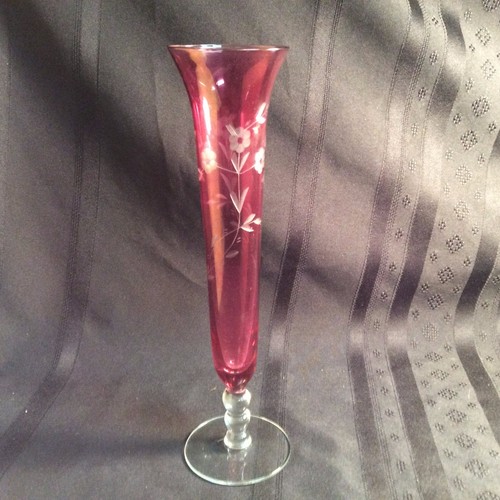 Vintage cranberry single stem bud vase with floral etchings ("ZZ" Z3